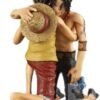 One Piece Figurine Luffy et Shanks Dramatic Showcase Chibi Akihabara 2